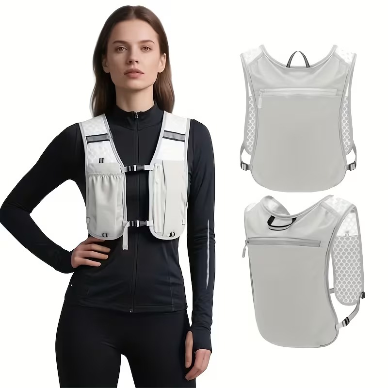 سترة جري خفيفة الوزن عاكسة للض - مراجعة Running Gear Storage وسعره